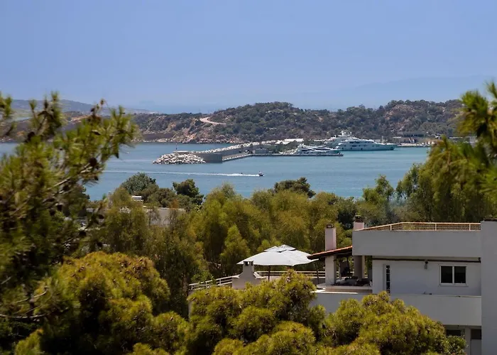 Relux Sea View 2 Bedroom Apartment By Blupine