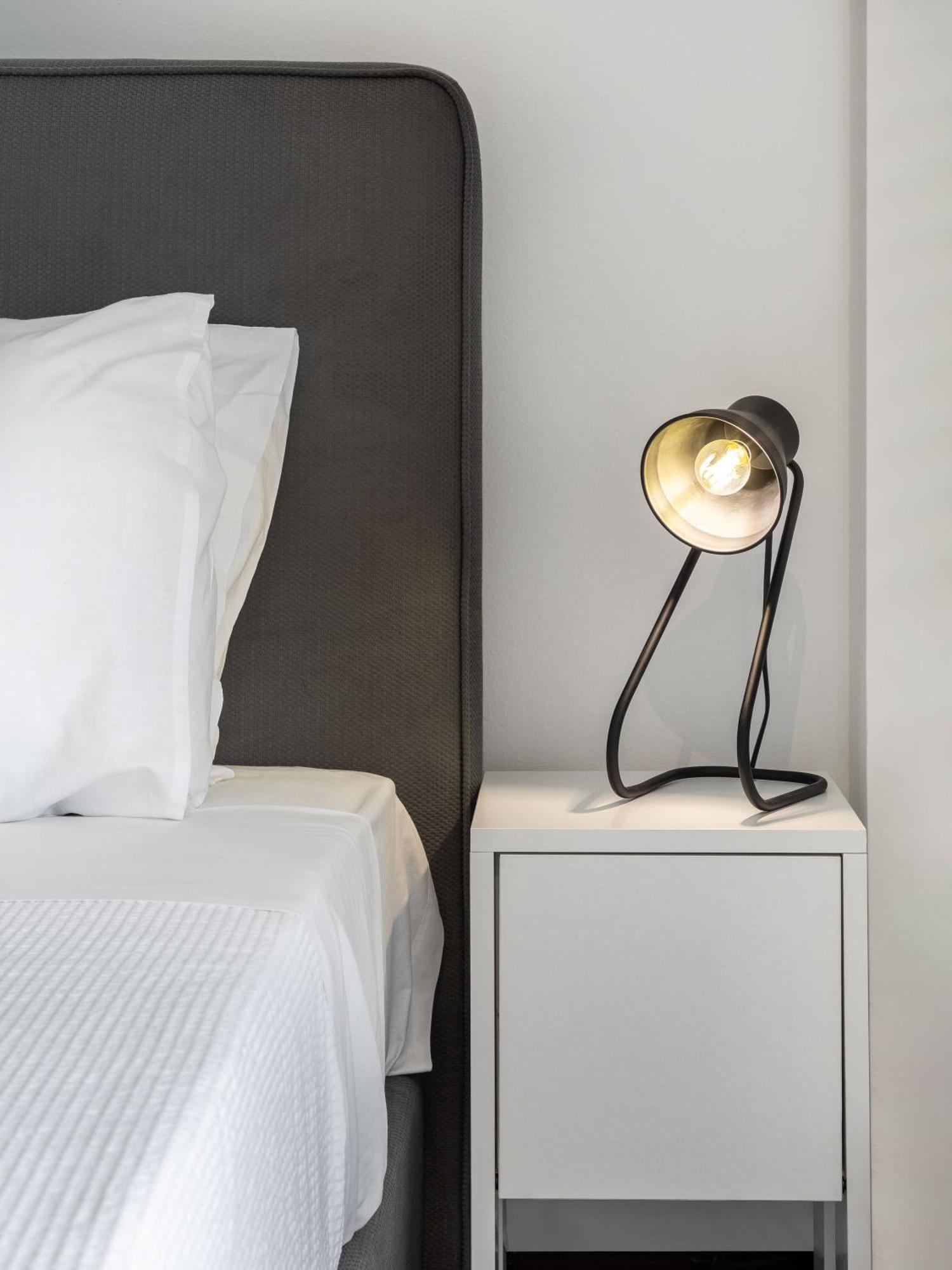 Apartment Relux Sea View 2 Bedroom By Blupine Athens